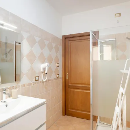 Il Rifugio Del Gigante אלגהרו